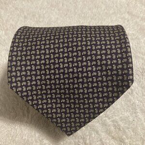 BROOKS BROTHERS MAKERS Men Tie Purple With Tear Drop Shape 100% SILK.